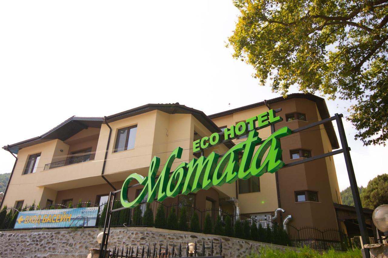 Eco Hotel Momata Kolarovo Ngoại thất bức ảnh